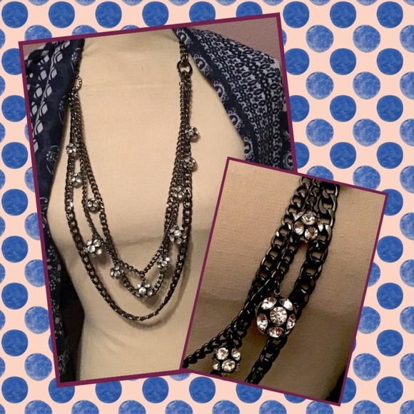 Sparkle & Glam - Picture 3 of 4